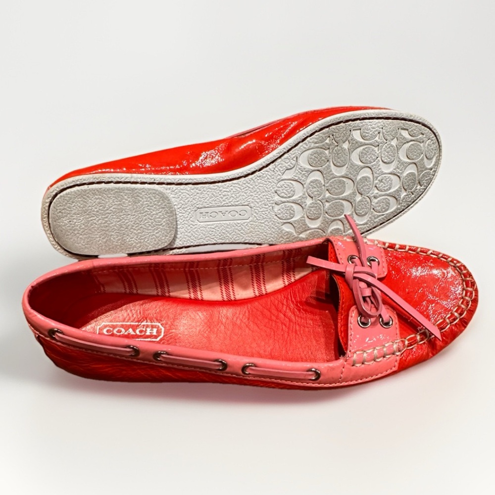 Coach Authentic  PERCY Crinkle Patent Leather Loafer S #Q433 - Size 7 B Pink